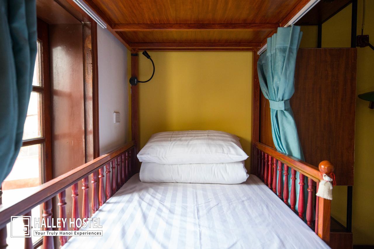 Halley Hostel ハノイ市 エクステリア 写真