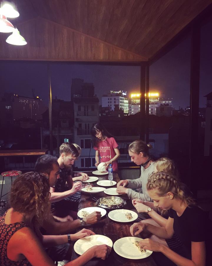 Halley Hostel ハノイ市 エクステリア 写真