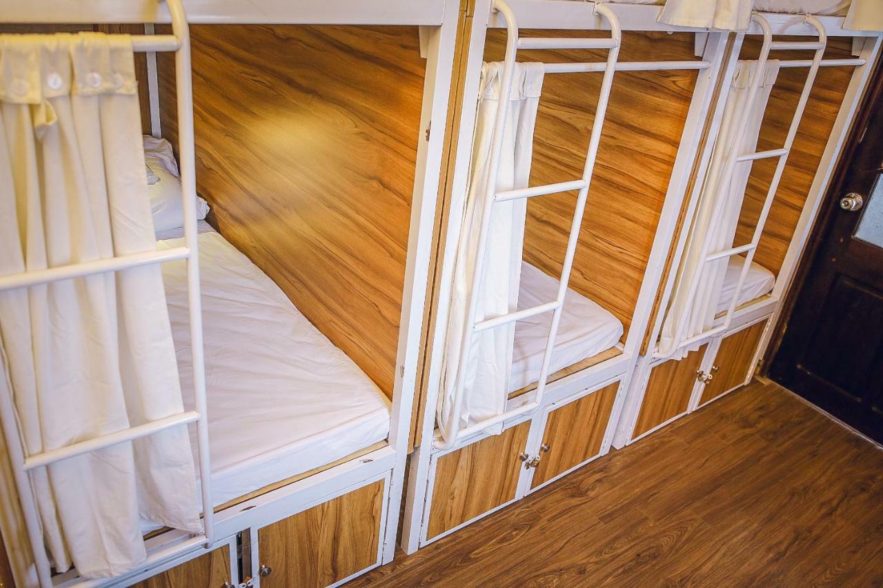 Halley Hostel ハノイ市 エクステリア 写真